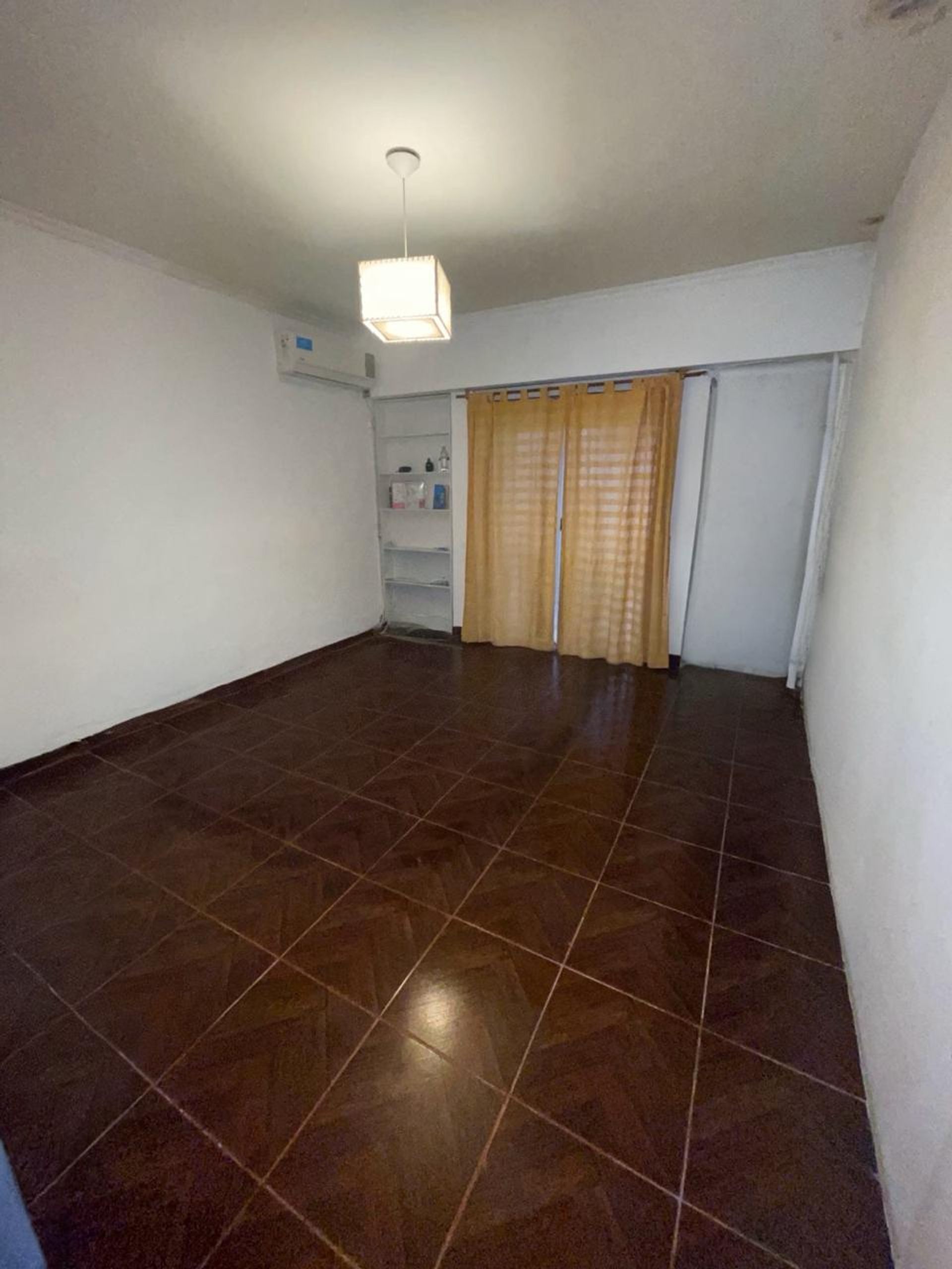 Venta Casa Multifamiliar Con Potencial De Renta