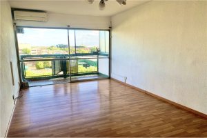 Venta Departamento 4 Amb con Balcón, Martinez