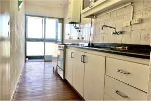 Venta Departamento 4 Amb con Balcón, Martinez