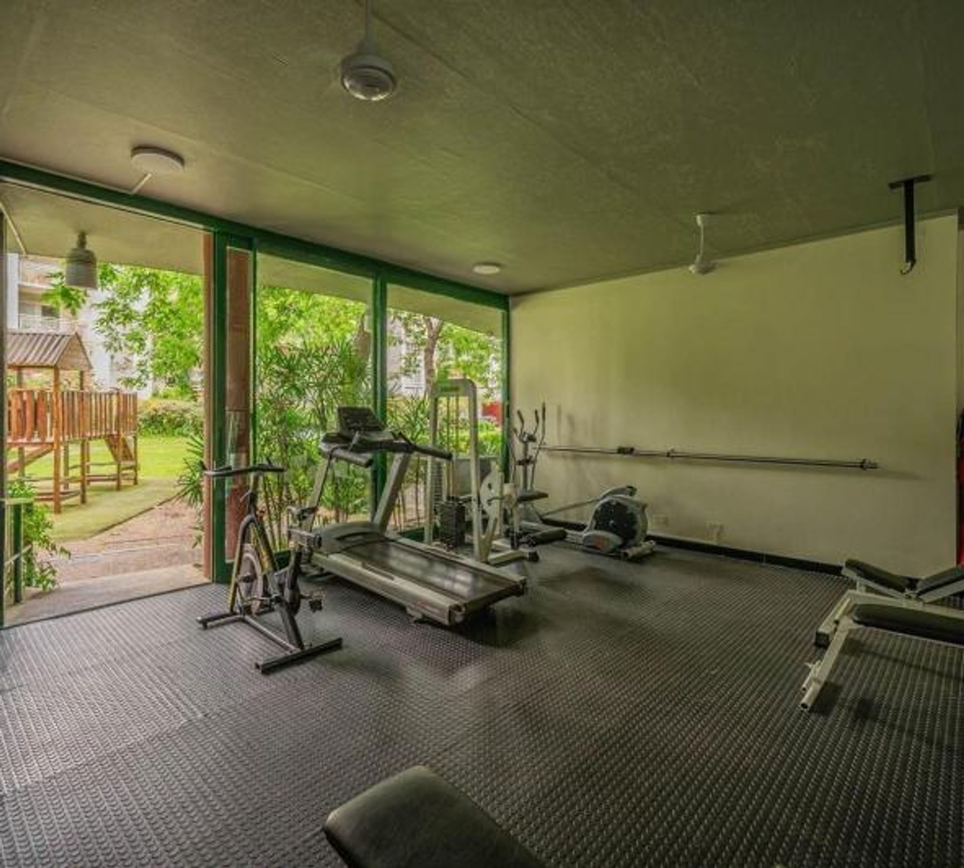 Venta depto 5 amb con parrilla Talar de Martínez