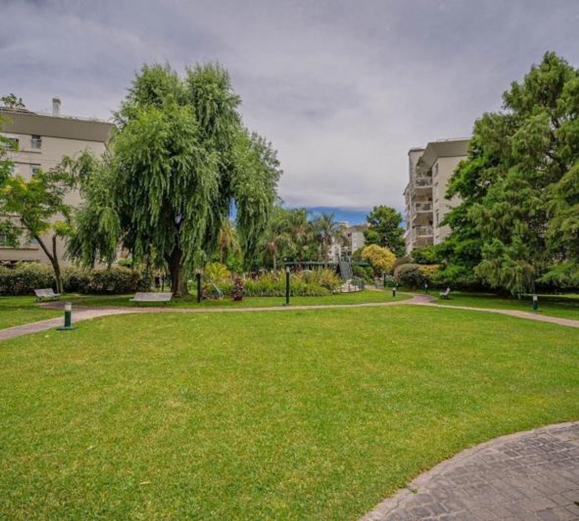 Venta depto 5 amb con parrilla Talar de Martínez
