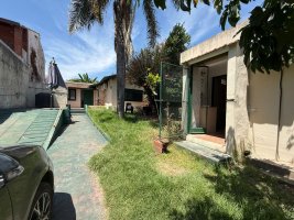 Three-Room House for Sale, San Isidro