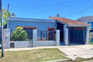 House for Sale, Own Lot, 3 Bedrooms, Pool, Don Torcuato
