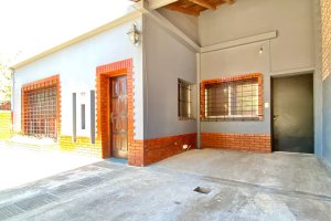 House for Sale, Own Lot, 3 Bedrooms, Pool, Don Torcuato