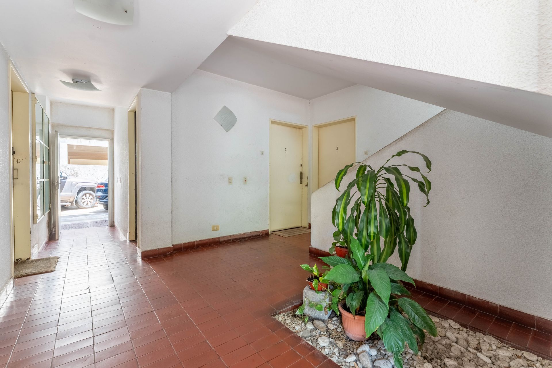 Venta Dpto 3 Ambientes Con Cochera Y Terraza