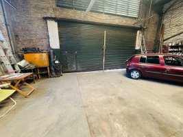 Warehouse, storage for sale with house in Florida Oeste