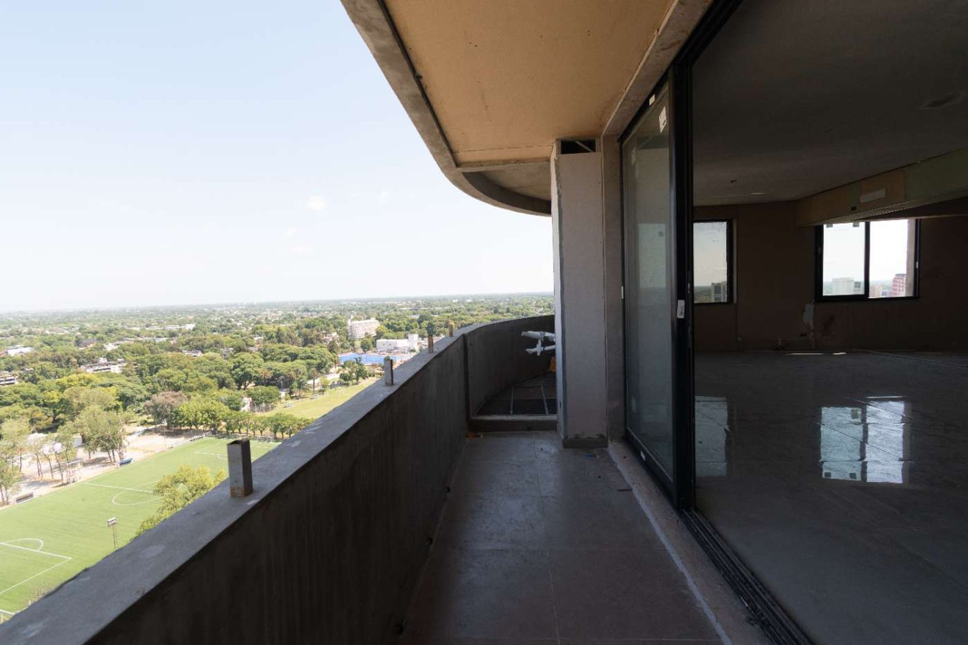 Vende semipiso 5 amb 2 suite vista espectacular