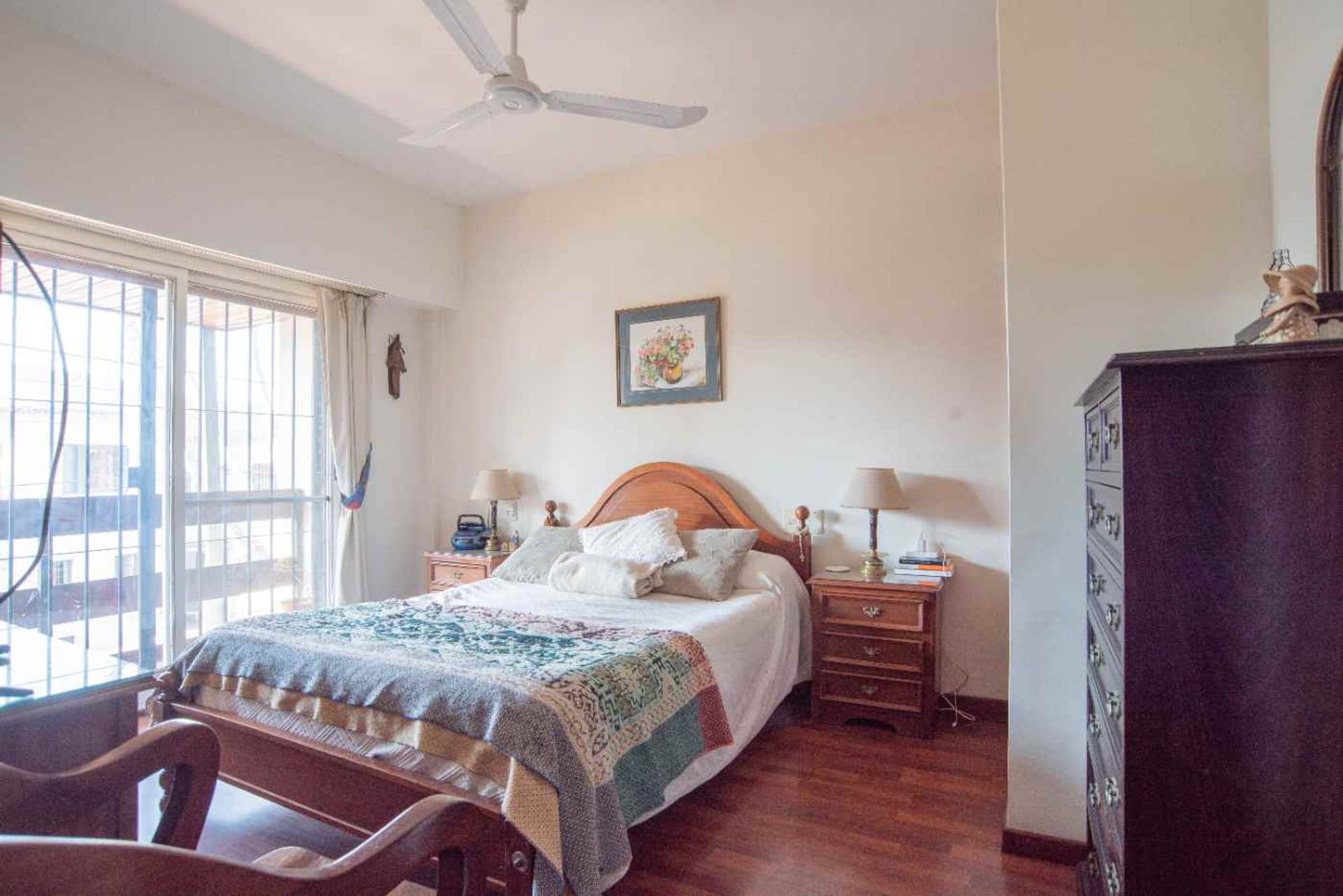 VENTA Casa familiar con jardín y pileta – Vicente