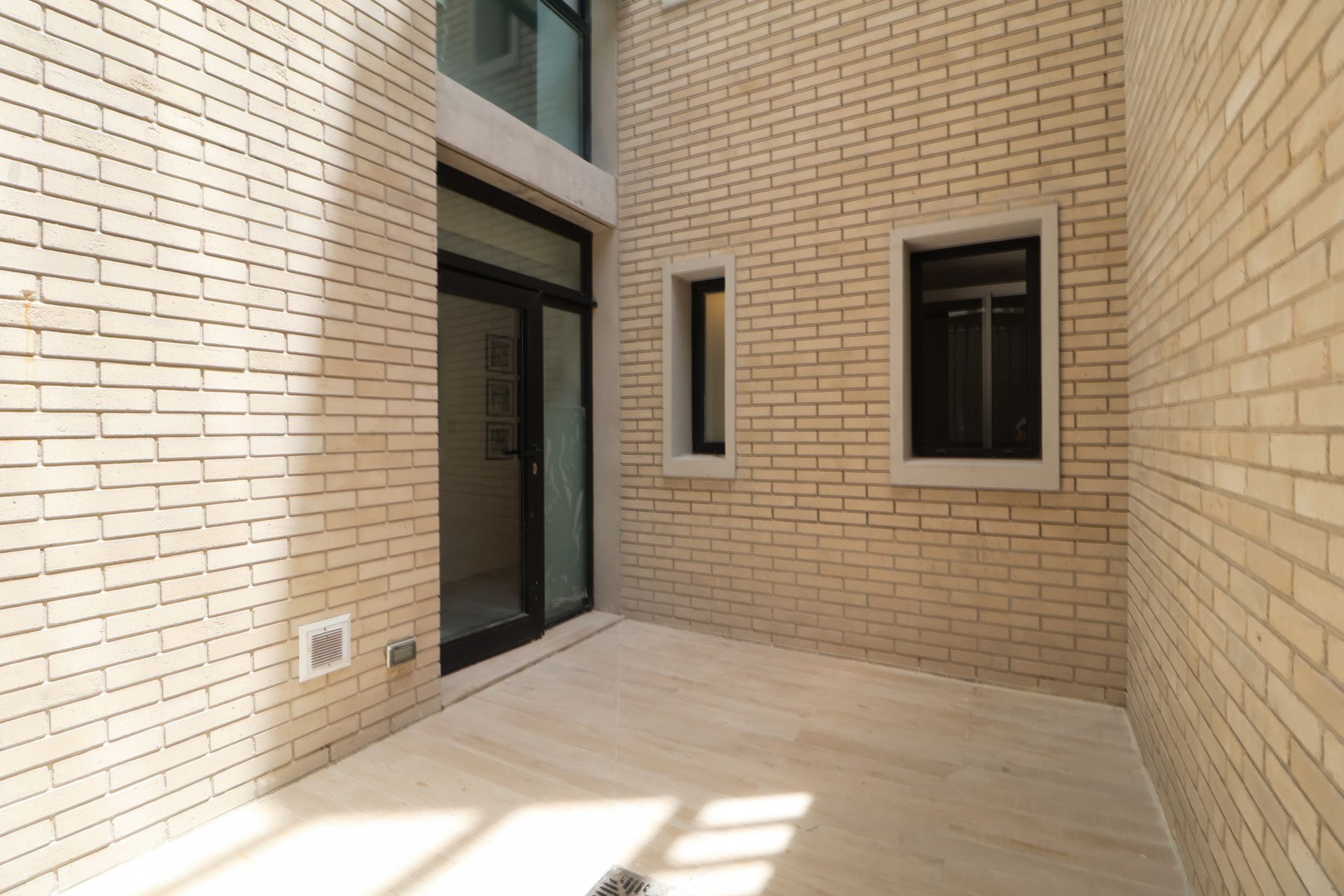 Venta Dpto Premium 3 amb , jardín, pileta 2 coch