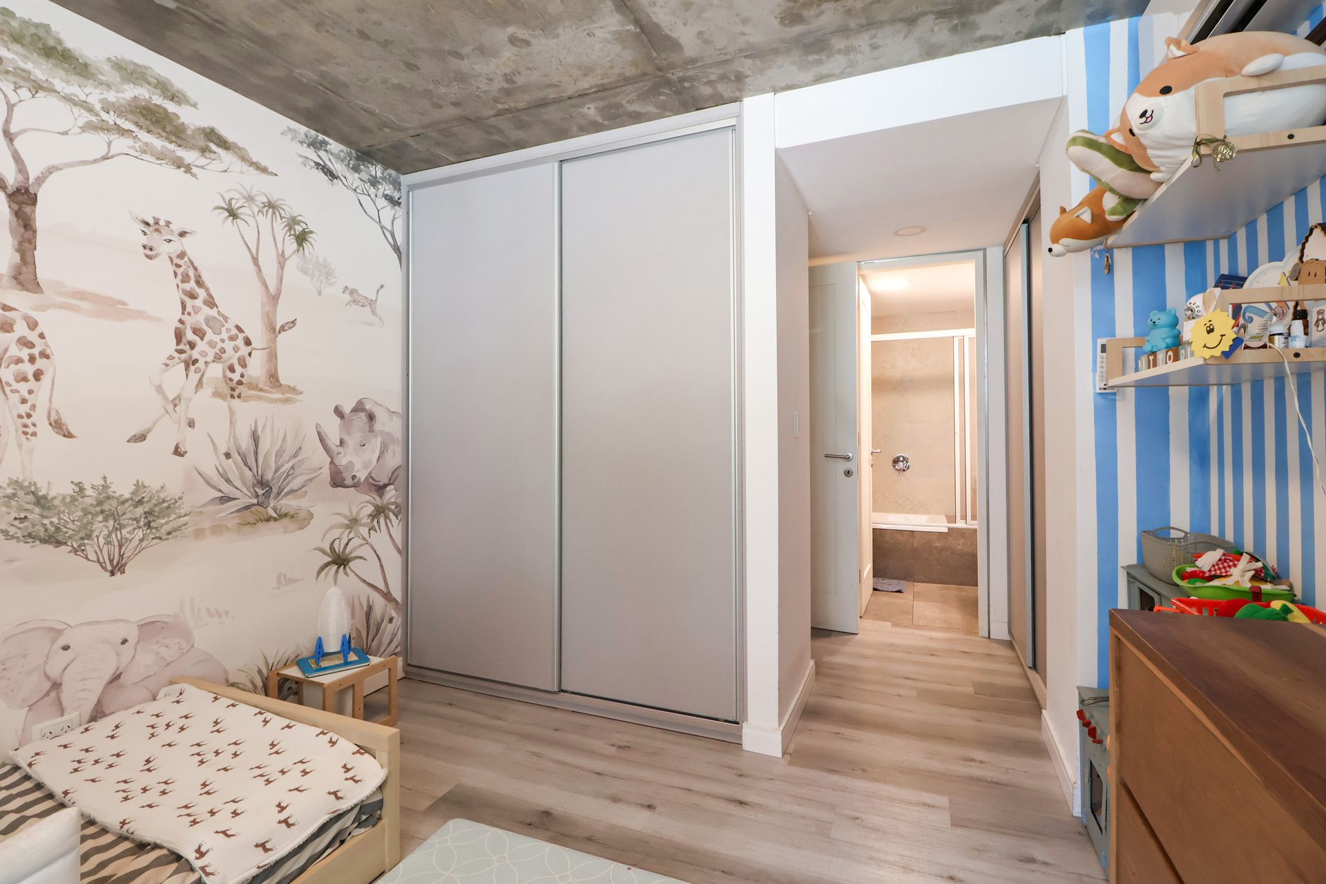 Venta Dpto Premium 3 amb , jardín, pileta 2 coch