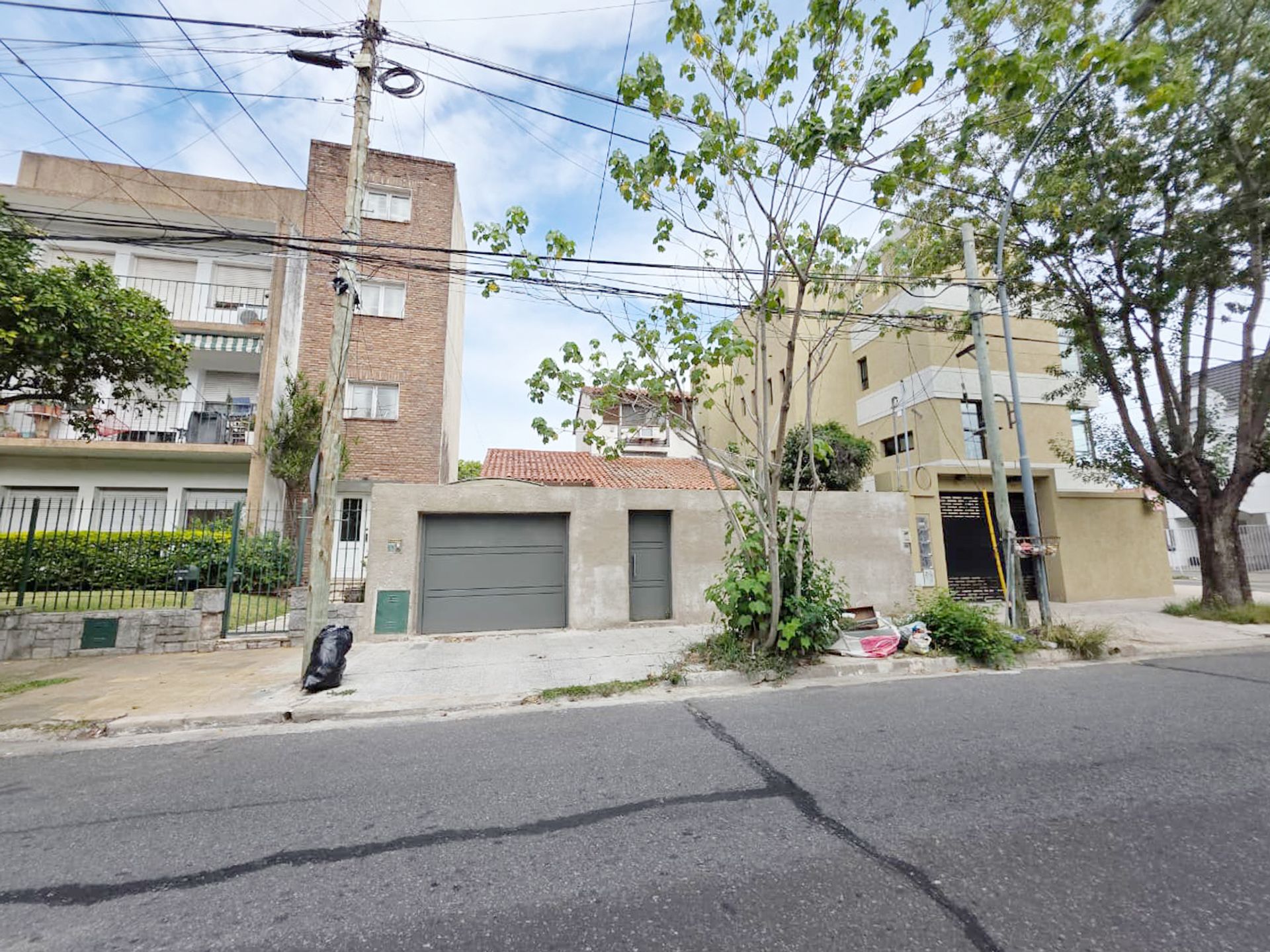 5-Room House Olivos 2 Garages 213 m² Trade