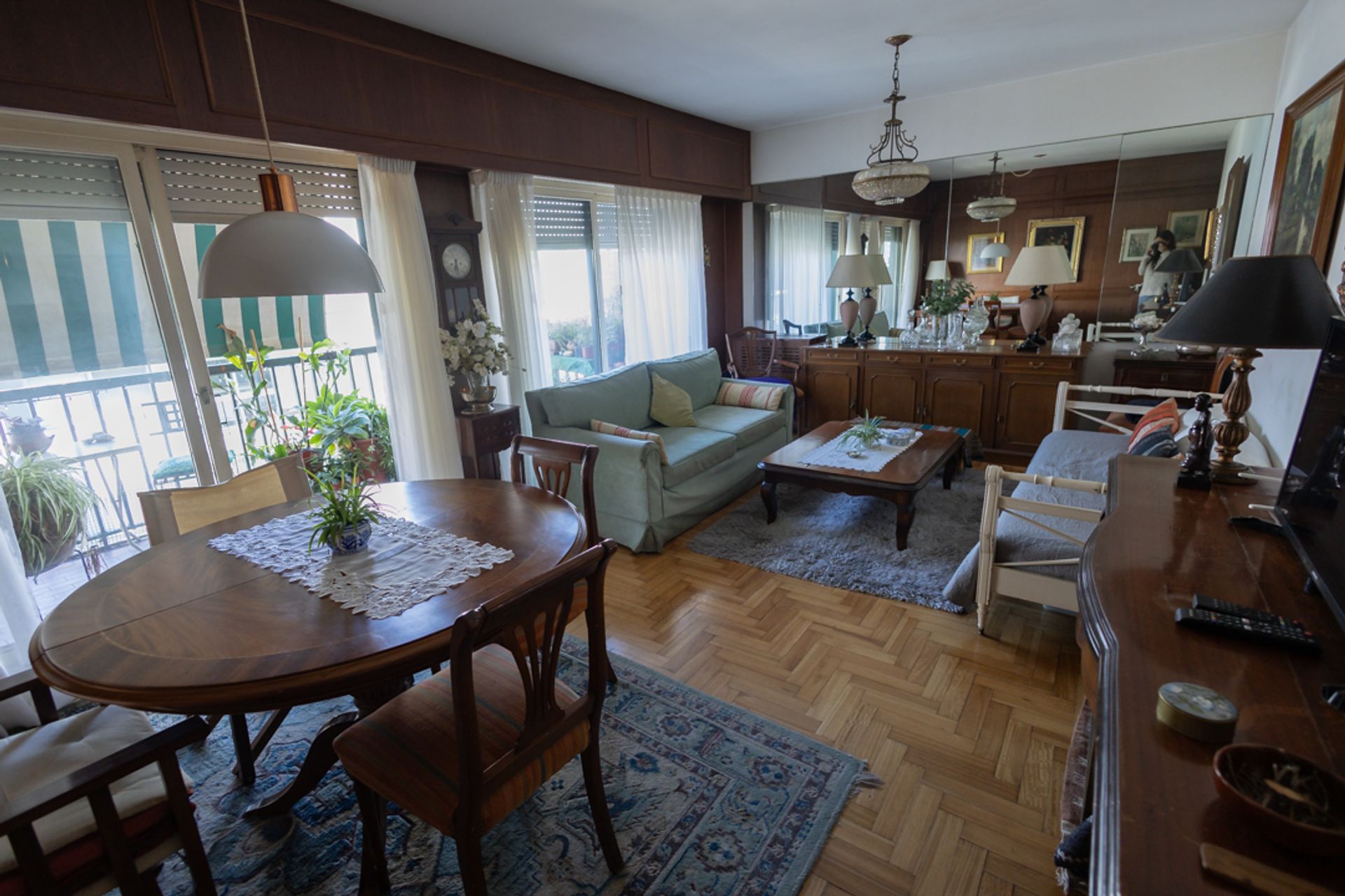 Venta Depto. 4 Amb. Balcon + Cochera - Olivos