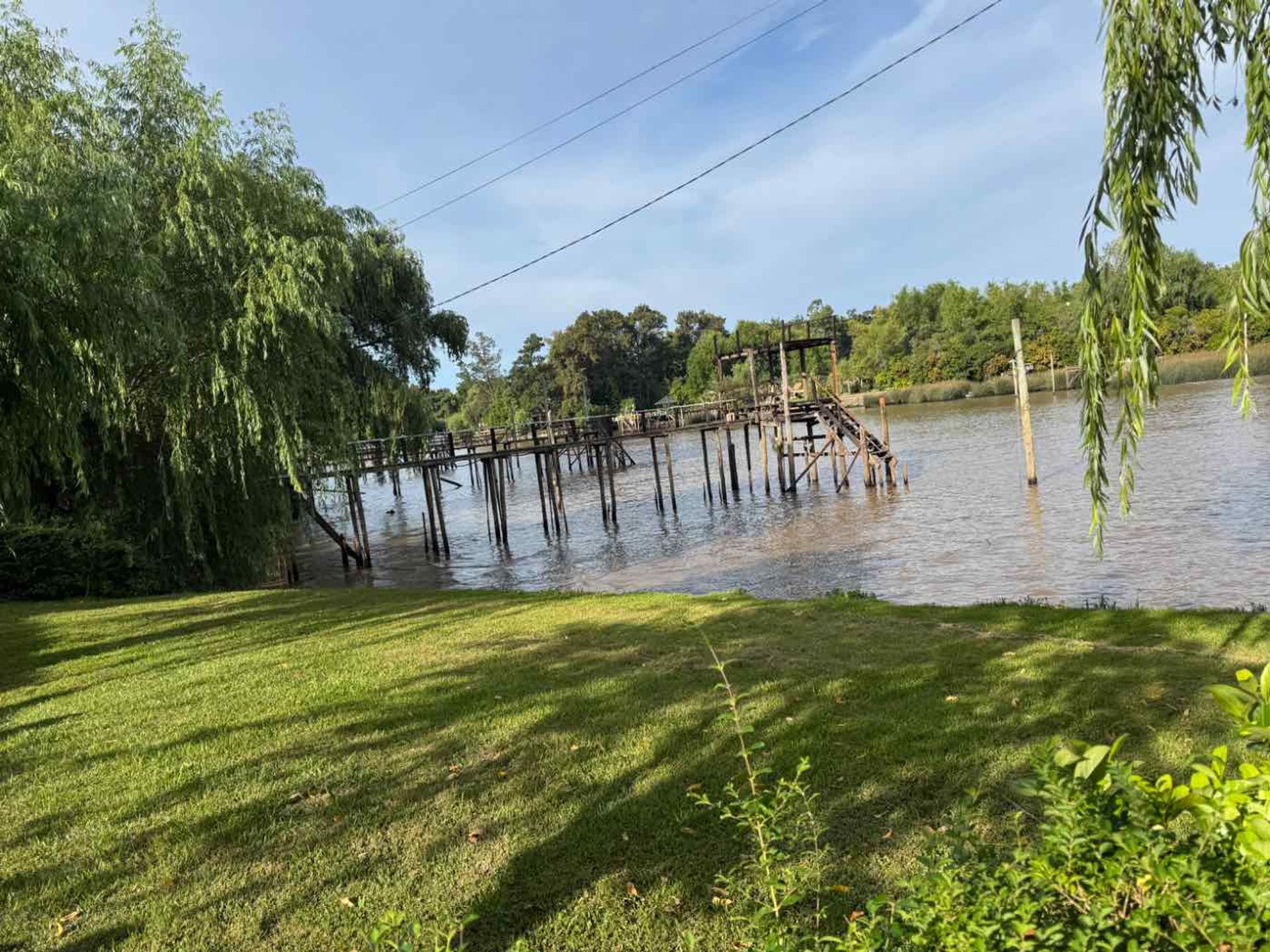 Casa en venta sobre el Rio Sarmiento Delta