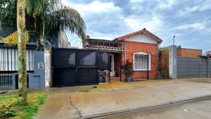 Casa en Venta 3 Amb en Boulogne-Jardin y Parrilla