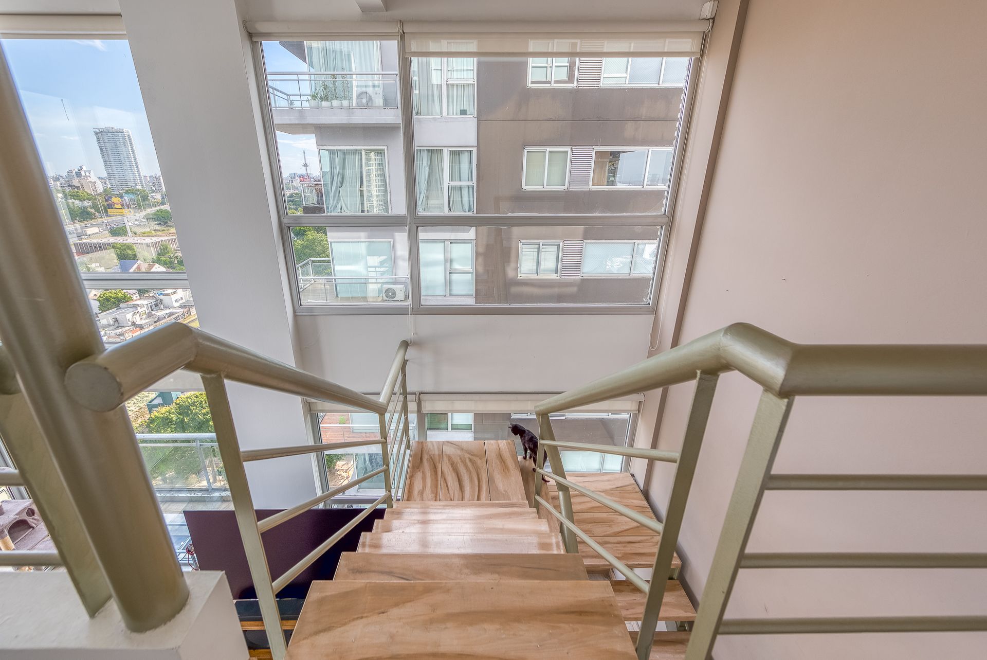 Duplex 3/4 ambientes vista rio cochera amenities