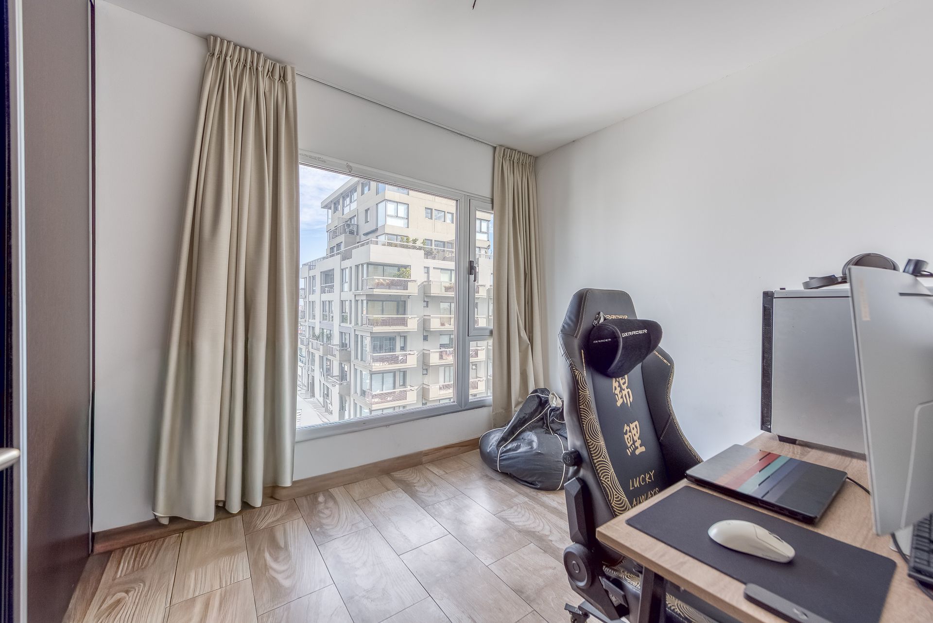 Duplex 3/4 ambientes vista rio cochera amenities