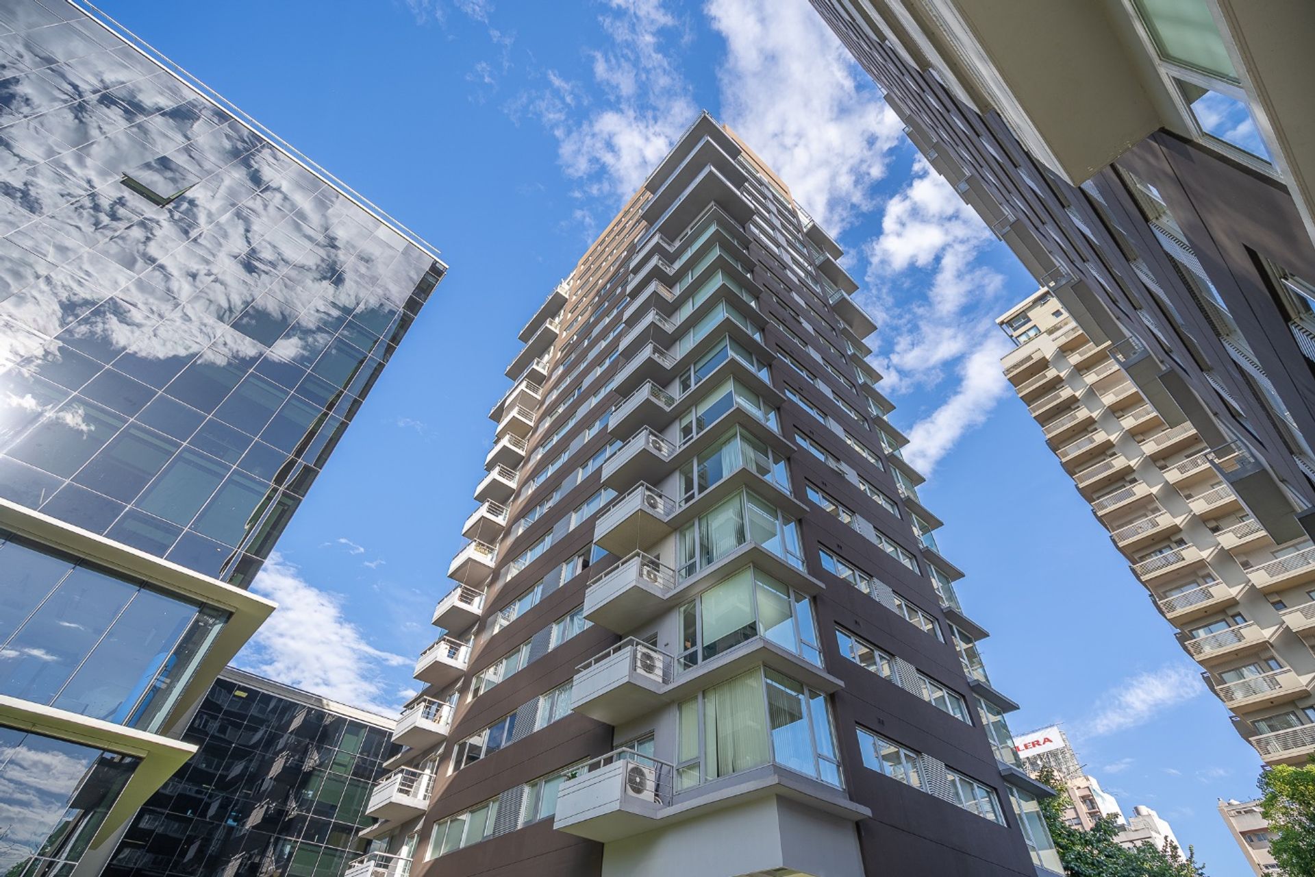 Duplex 3/4 ambientes vista rio cochera amenities