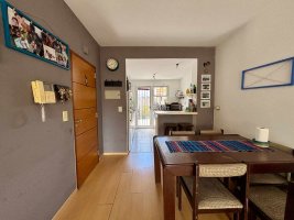 3 Ambientes Con Cochera/ Baulera Patio Y Balcon