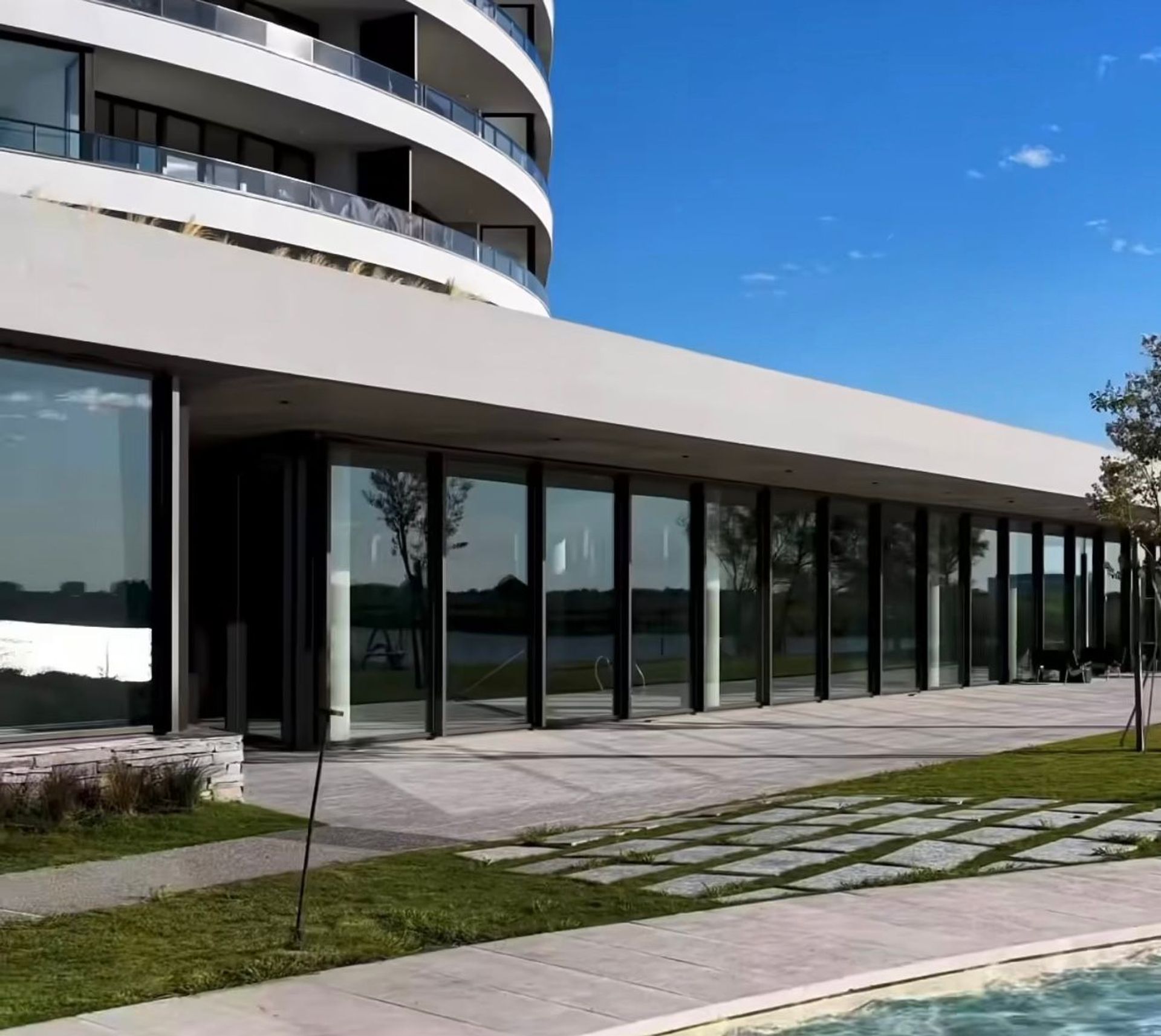 Venta 4 Ambientes De Lujo En Oceana Nordelta