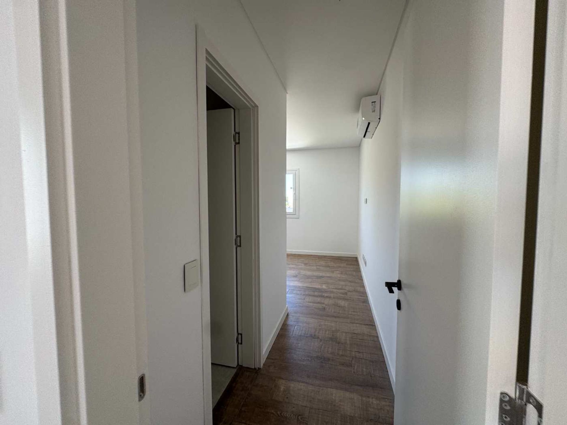Casa Moderna Al Lago En Venta Virazon Nordelta