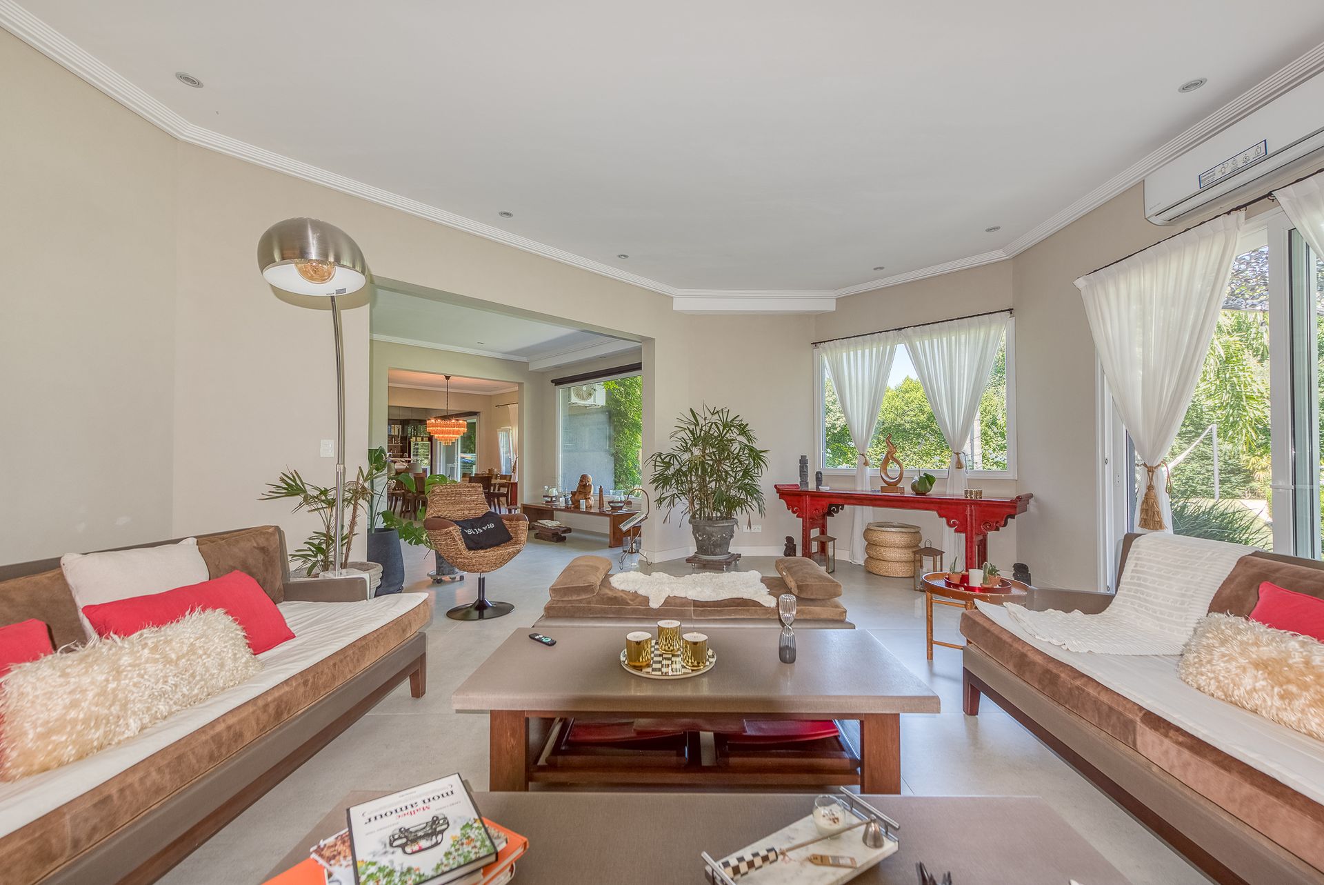 CASA 4/5 AMBIENTES VILLA BERTHA Doble lote APTO C.