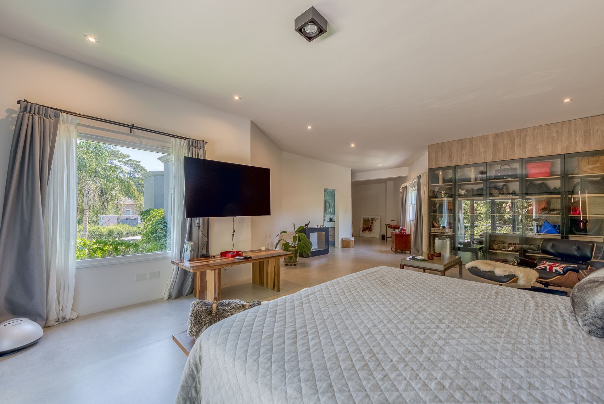 CASA 4/5 AMBIENTES VILLA BERTHA Doble lote APTO C.