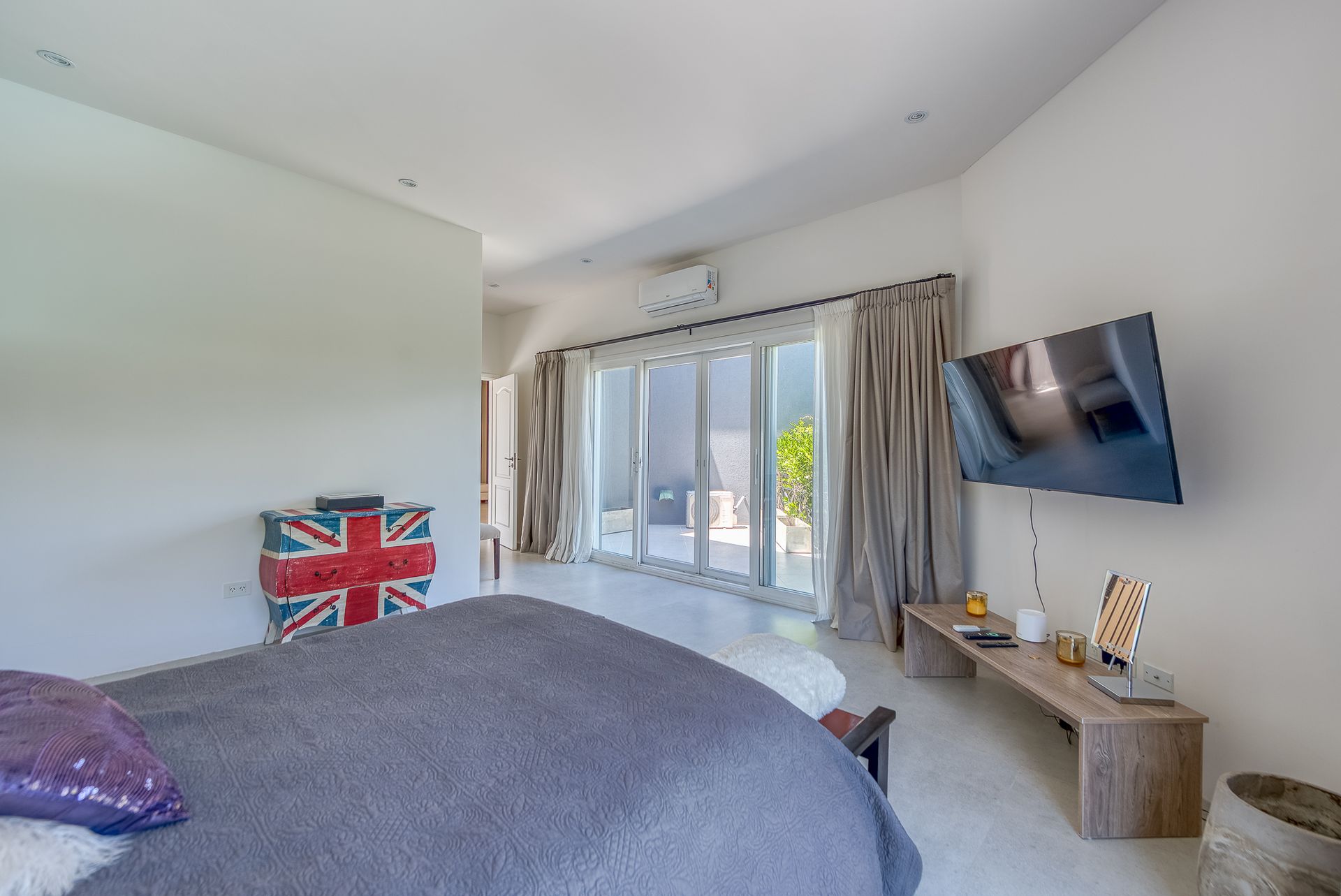 CASA 4/5 AMBIENTES VILLA BERTHA Doble lote APTO C.