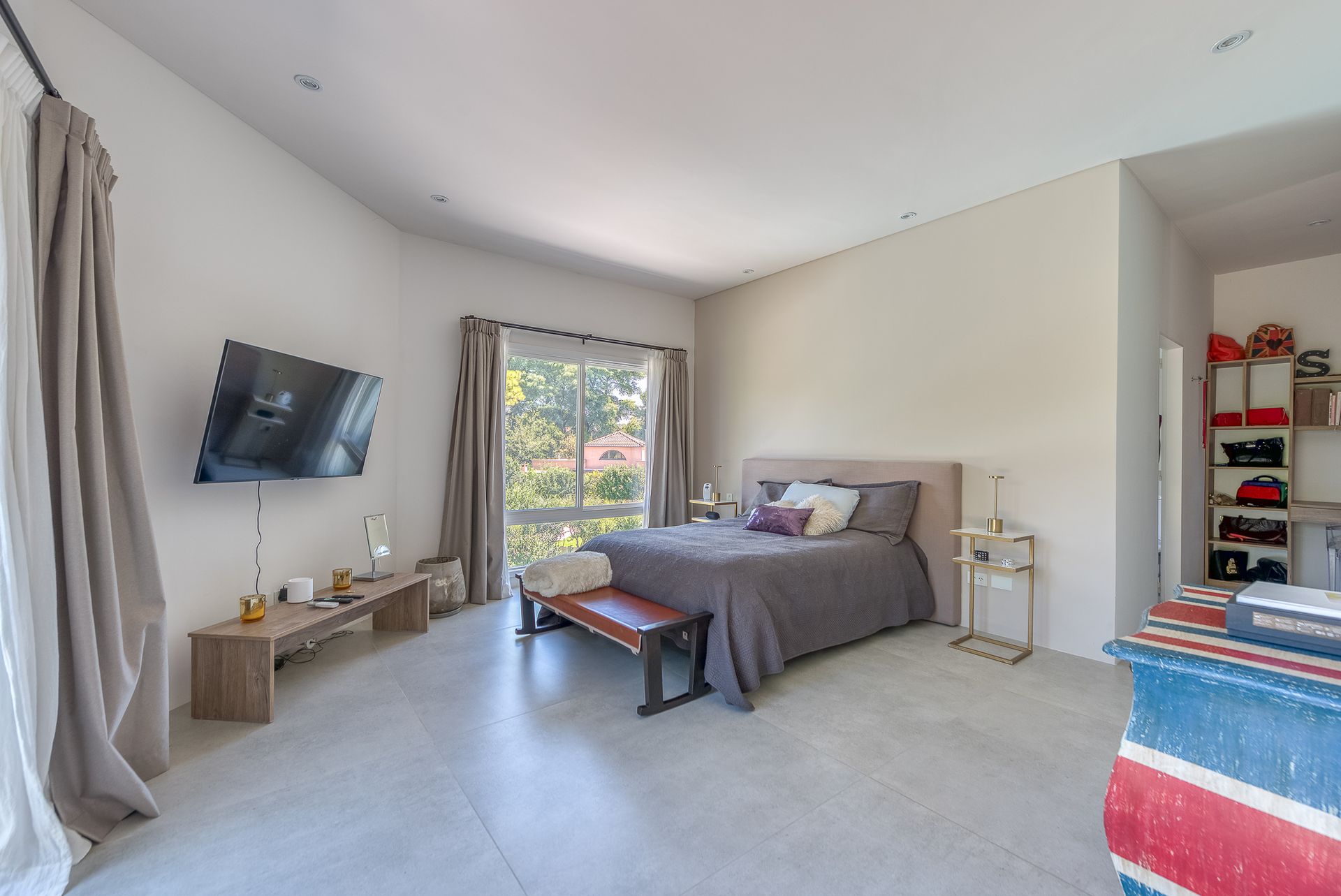 CASA 4/5 AMBIENTES VILLA BERTHA Doble lote APTO C.