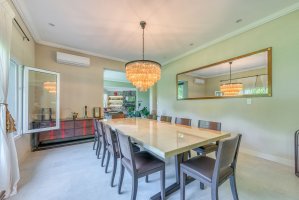 CASA 4/5 AMBIENTES VILLA BERTHA Doble lote APTO C.