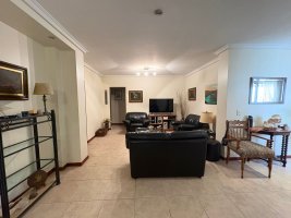 Penthouse at 3 blocks avenue with garage front hippodrome