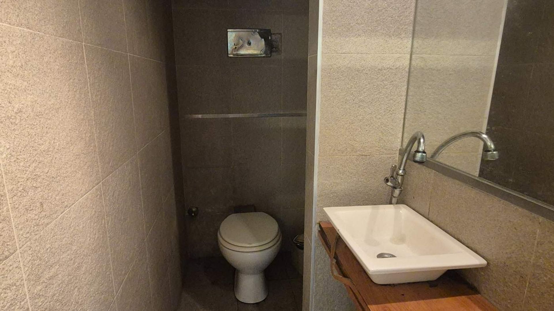 Venta Oficina Con Despacho Olivos