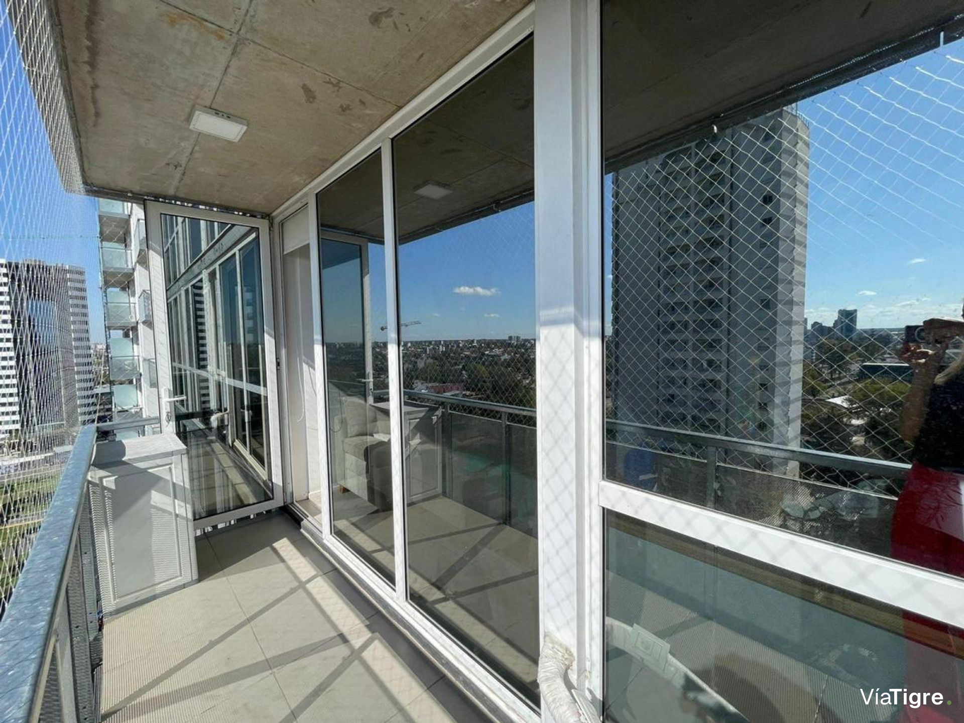 Venta dpto 4amb piso 11 Riverside balcón amenities