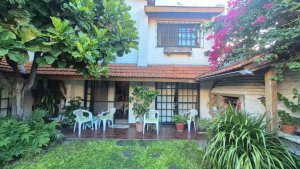 Casa Doble en Villa Adelina cochera y parrilla