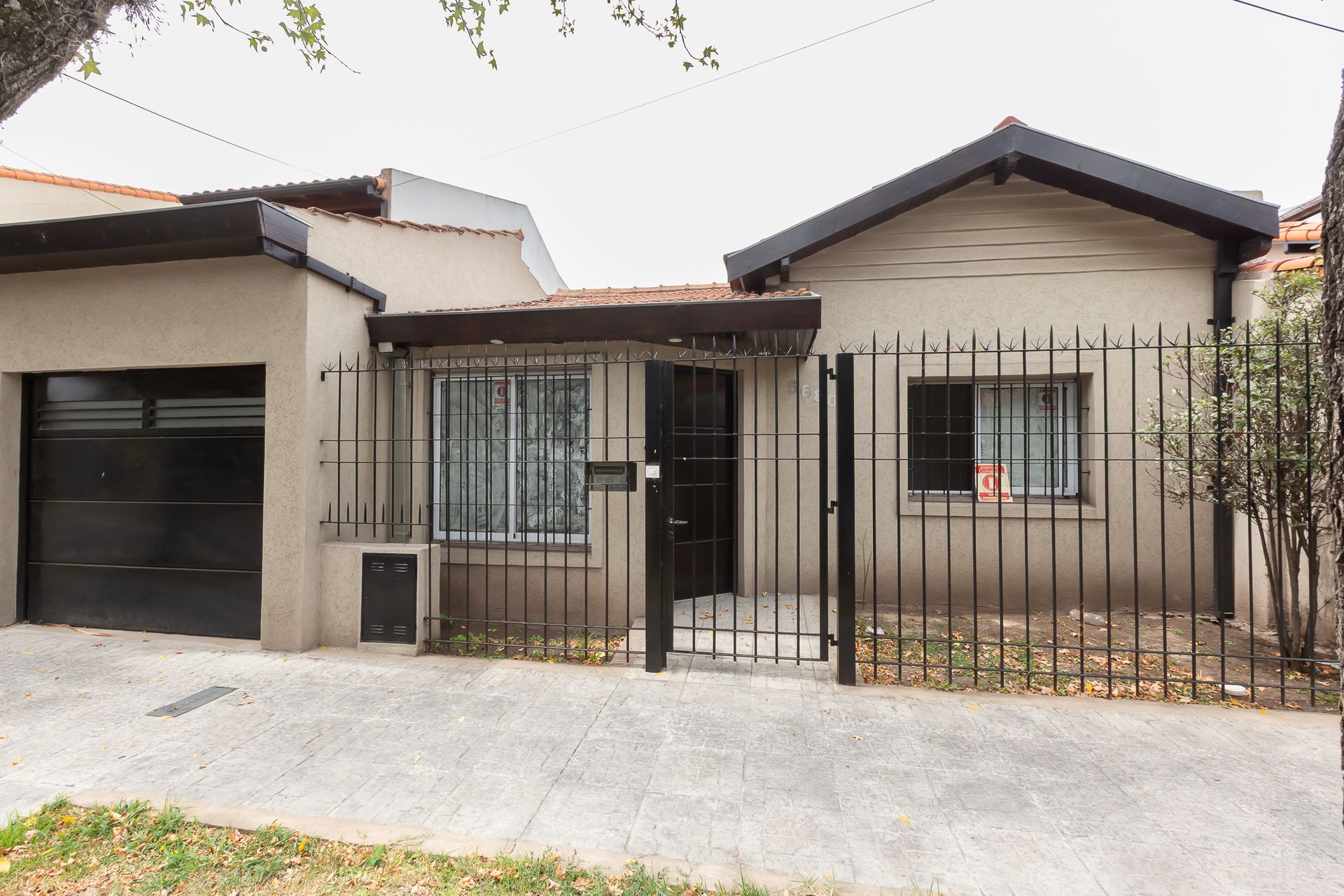 3 Ambientes Carapachay Jardin Cochera Parrilla