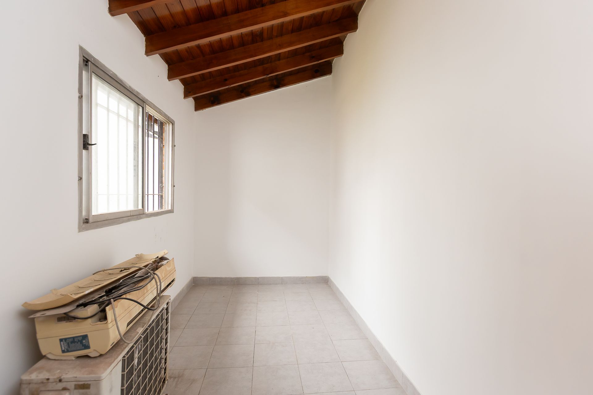 3 Ambientes Carapachay Jardin Cochera Parrilla