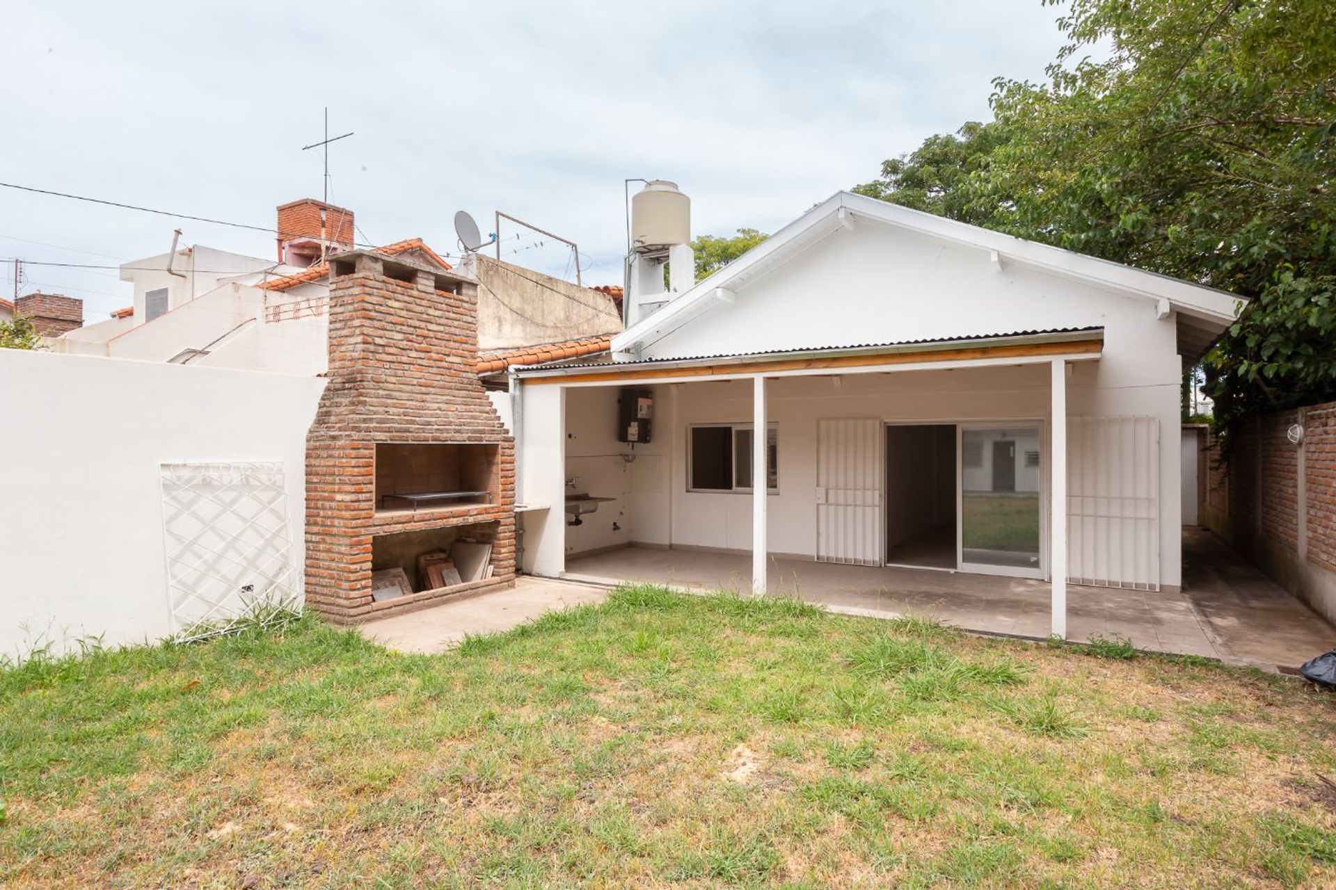 Casa Venta 3 Ambientes Carapachay Jardin Parilla