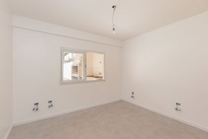 House For Sale 2-Bedroom Carapachay Garden Barbecue