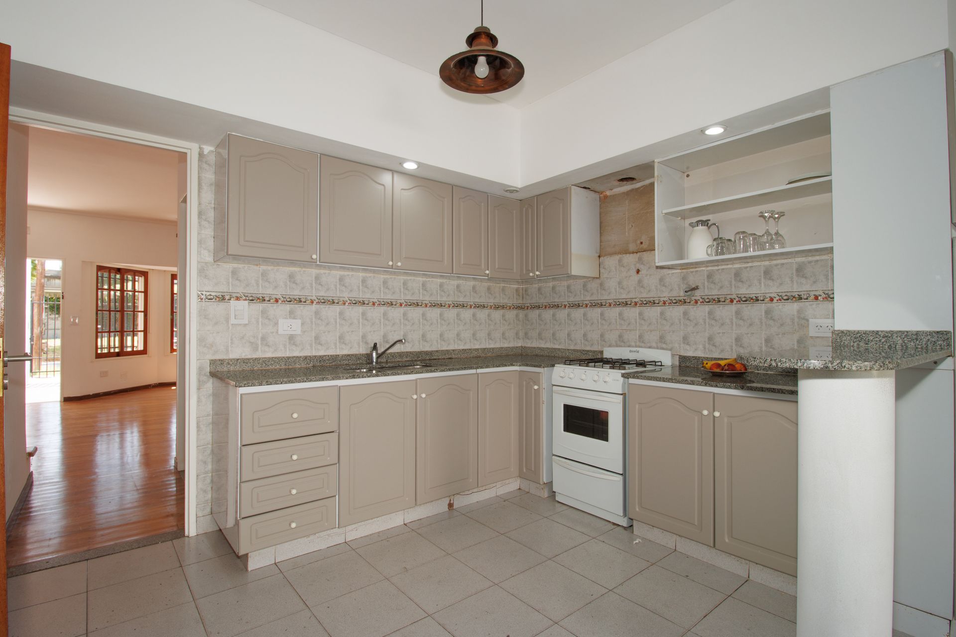Venta Triplex 4 Ambientes En Villa Martelli
