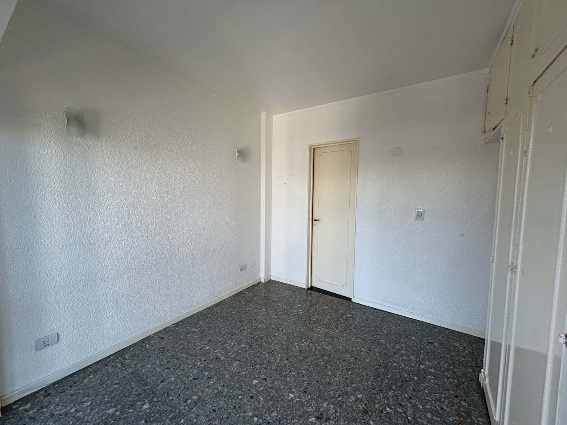 Depto. 2 Amb. en Venta en Olivos c/Balcón corrido
