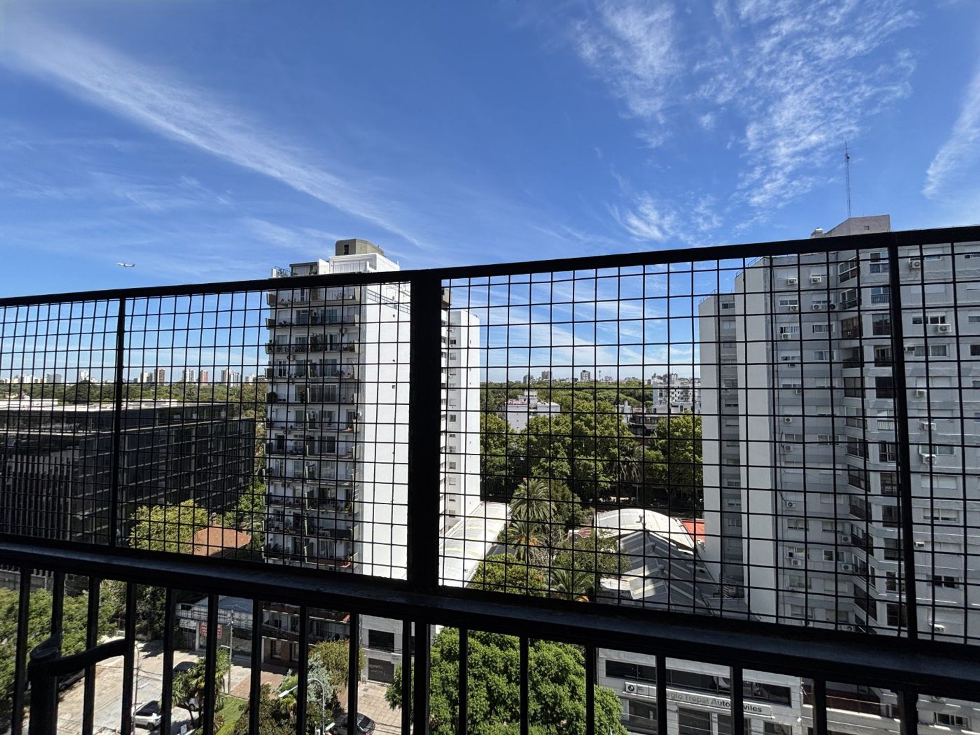 Depto. 2 Amb. en Venta en Olivos c/Balcón corrido
