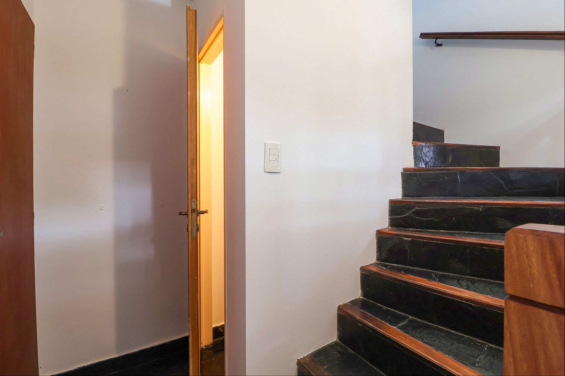 VENTA Casa 3dorm B° Cerrado El Portal San Isidro