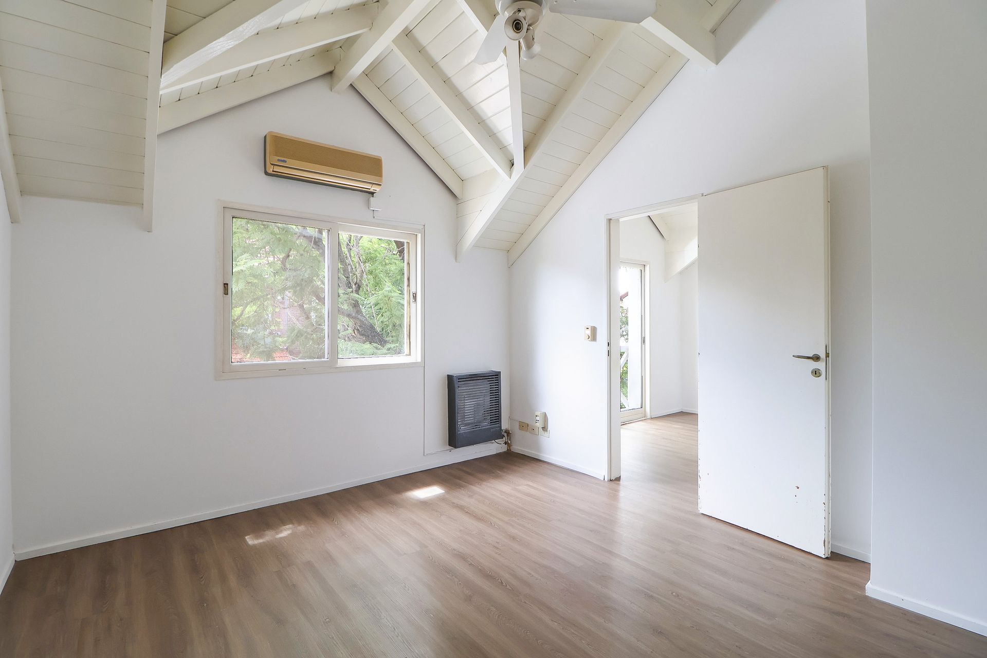 VENTA Casa 3dorm B° Cerrado El Portal San Isidro