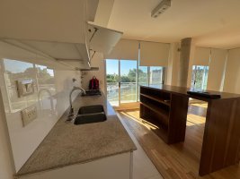 Rent in Venice 2‑bedroom 2 parking spaces / storage room