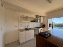 Rent in Venice 2‑bedroom 2 parking spaces / storage room