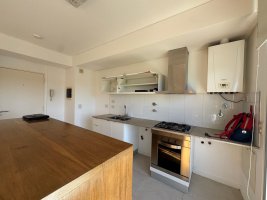 Rent in Venice 2‑bedroom 2 parking spaces / storage room