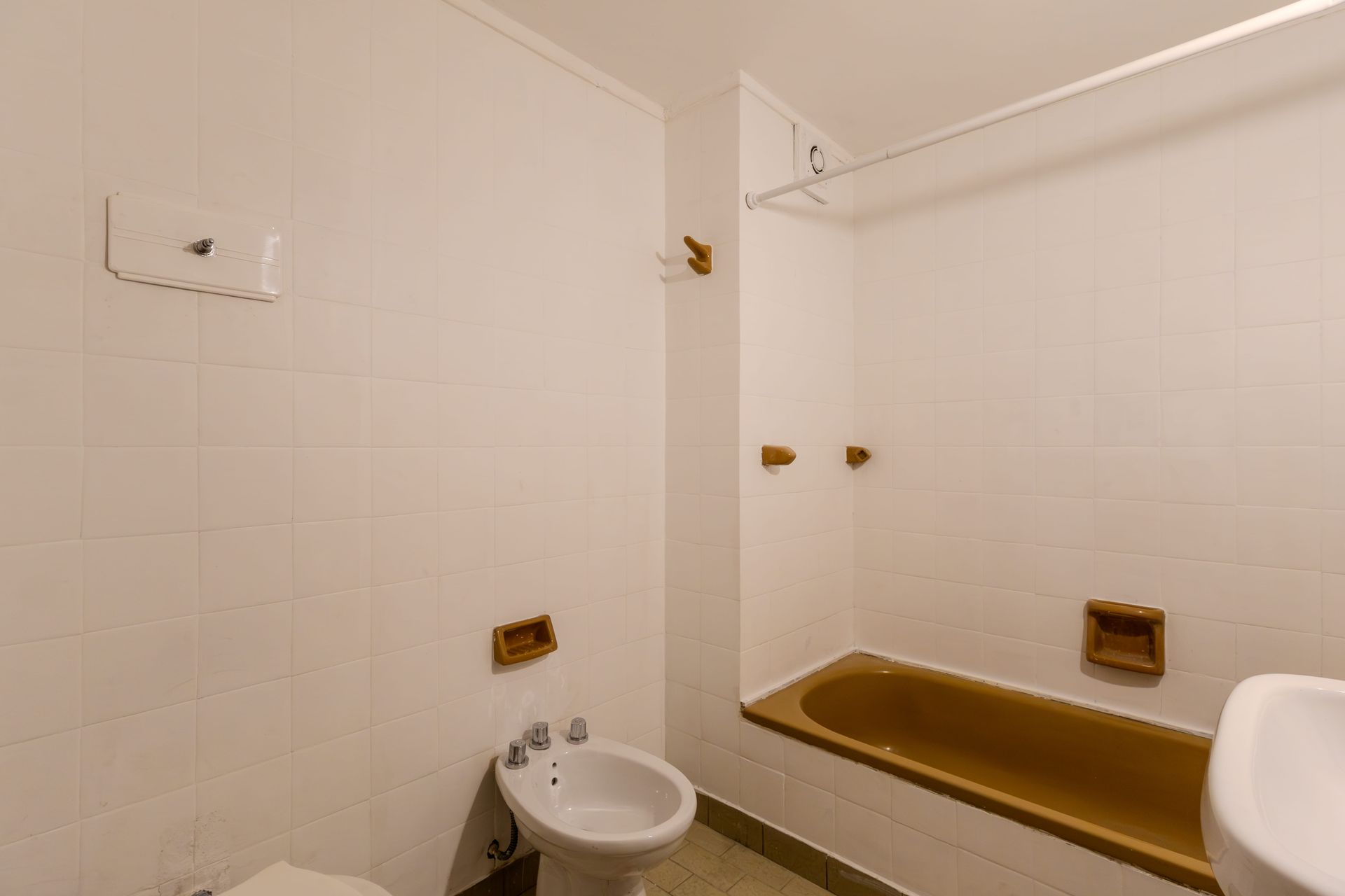 Depto 2 amb. en alquiler – San Isidro Av. Santa Fe