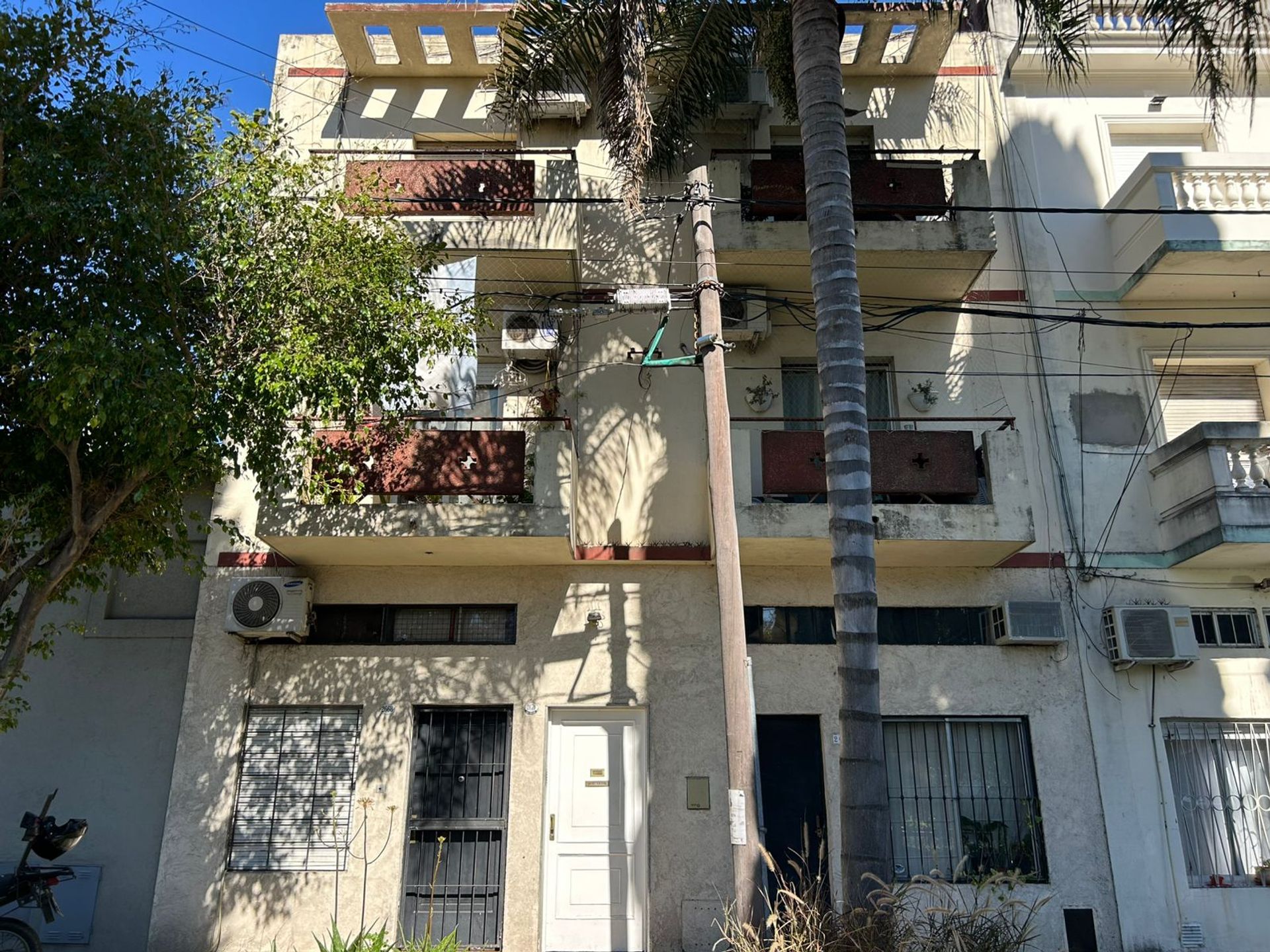 Beautiful Penthouse with balcony credit‑eligible