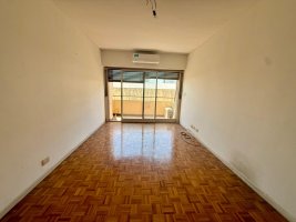 Venta Dos Ambientes Con Balcon Olivos