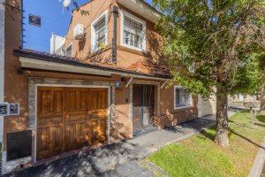 House for Sale 3‑bedroom Apartment Credit