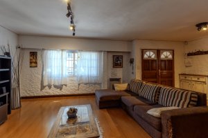 House for Sale 3‑bedroom Apartment Credit